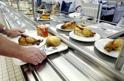 校園里的新商機(jī)：代買飯、代占座，跑腿配送的新市場(chǎng)！